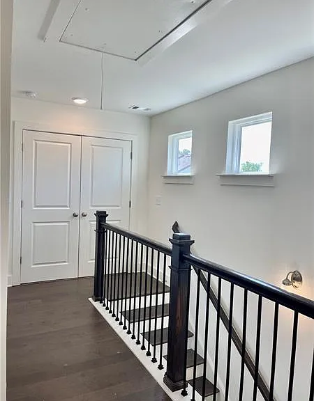 159 Auburn Run Ln — Photo 14