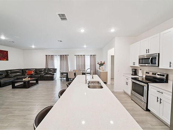 5th image of 1523 ZINNIA DRIVE