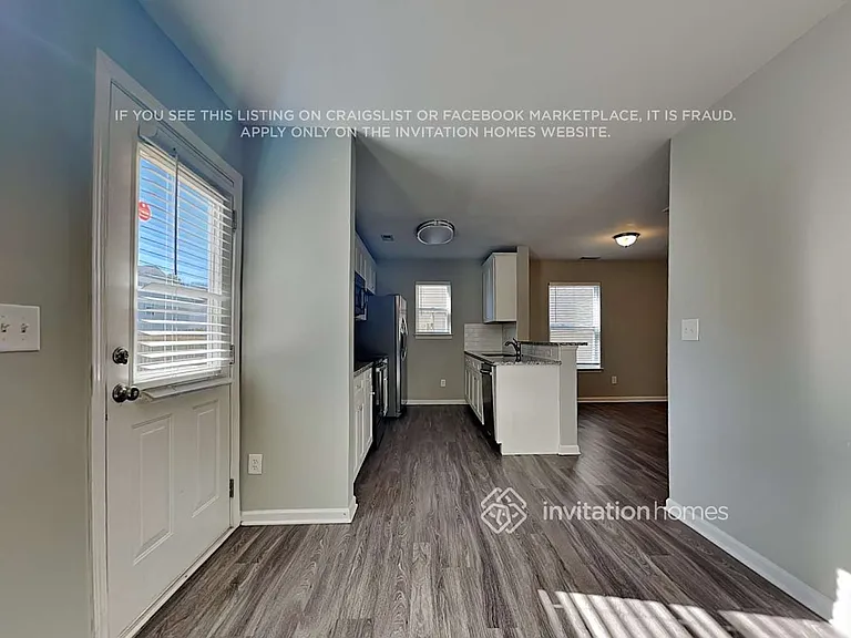 3926 Damask Dr — Photo 6