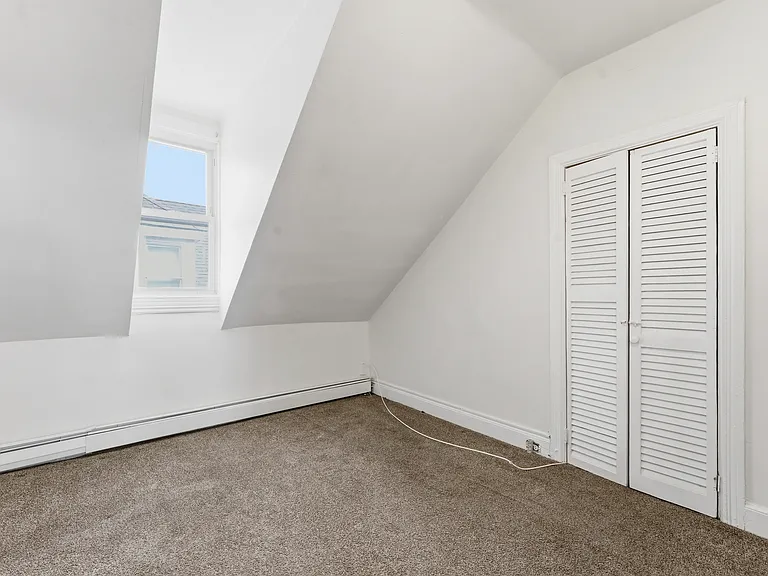 133 Ontario St #3 — Photo 8