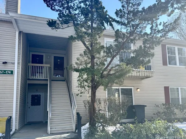 171 Applegate Ln, East Brunswick, NJ 08816