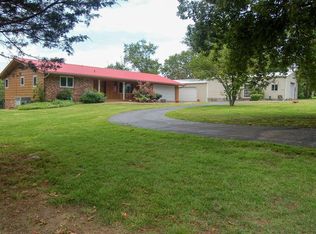 492 Hayes St, Mountain Home, AR 72653