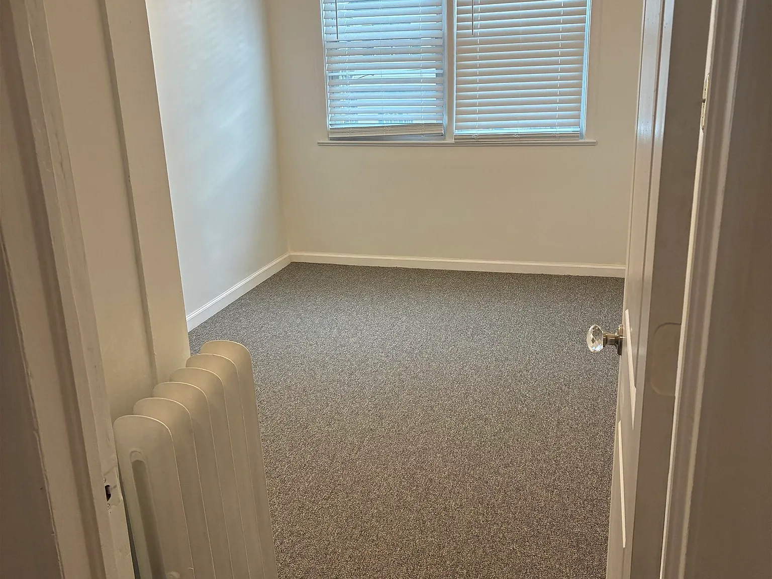 2 bed, 1.0 bath, $2,000 — Photo 3