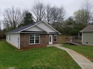 1507 Patricia Holt Dr, Sevierville, TN 37862