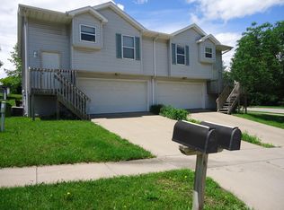 3 Jema Ct, Iowa City, IA 52246