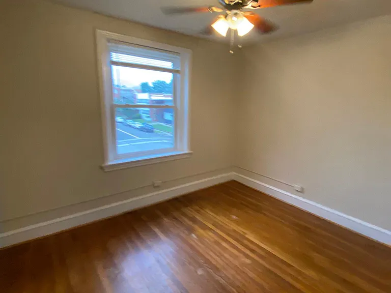 3426 W Grace St #5 — Photo 15