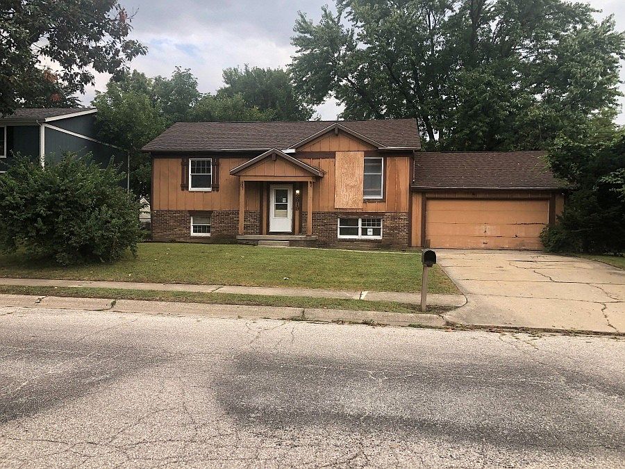 1st image of 2919 Browning St