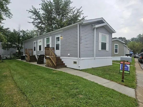 26012 3rd St #88-RA088, Taylor, MI 48180