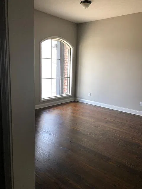 3 bed, 1459 sqft, $2,050 — Photo 4