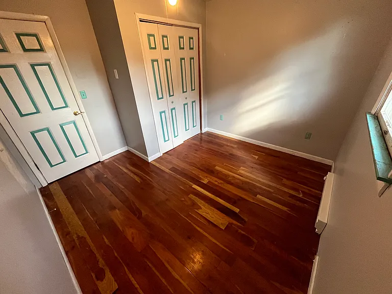 33 Bear Ridge Ln — Photo 8