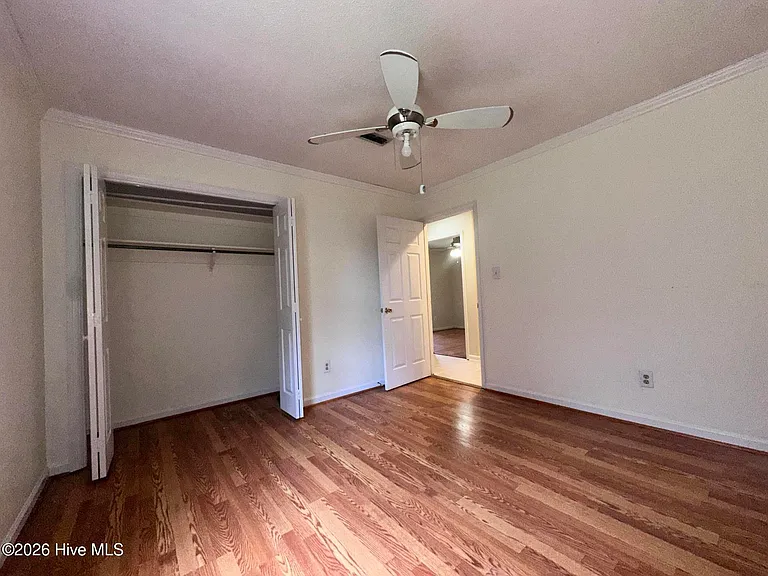 4497 Amanda Ln — Photo 34