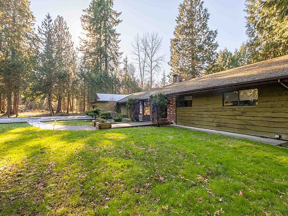 5th image of 12795 Fern Cres