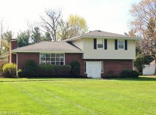 150 Hickory Rd, Akron, OH 44333