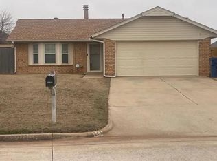238 W Strasburg Way, Mustang, OK 73064