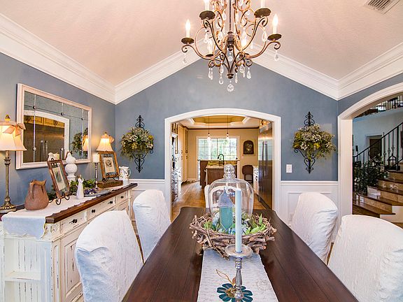 3rd image of 129 Coastal Hollow Cir