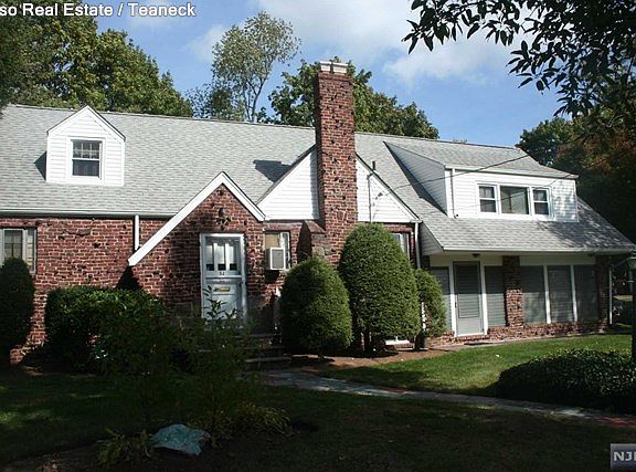 2nd image of 51 Lindbergh Blvd