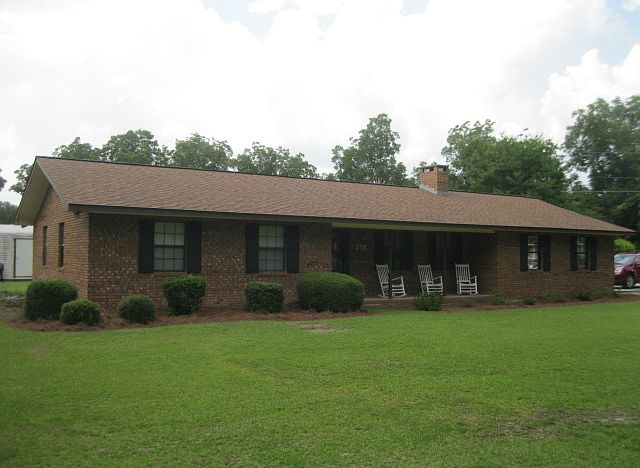 1st image of 216 Tattnall St