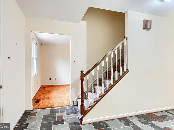 4th image of 3604 Earlston Ct