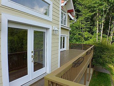 Front Entry and Deck