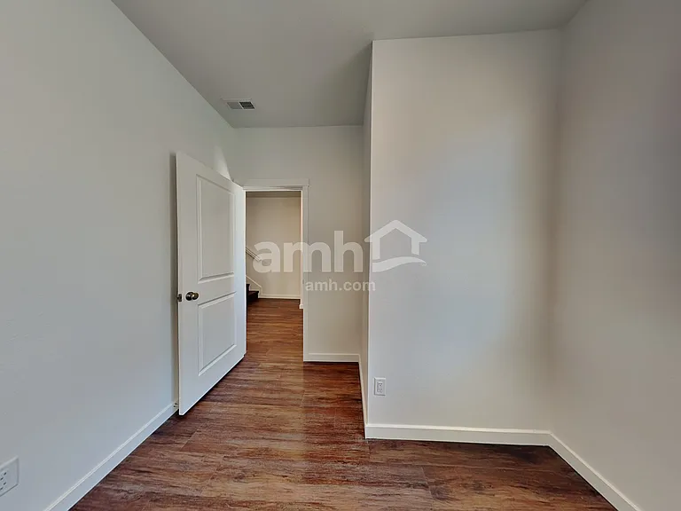 23484 E 2nd Pl — Photo 8