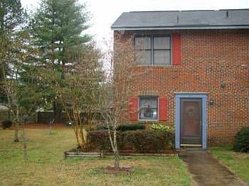 2nd image of 217A W Caroline Ave