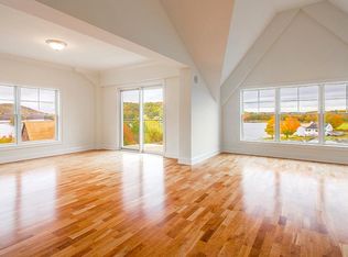 16 E Hayestown Rd, Danbury, CT 06811