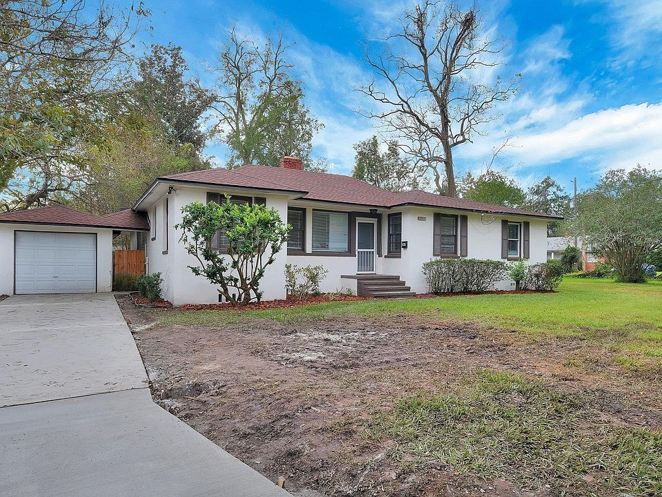 1st image of 1047 Brierfield Dr