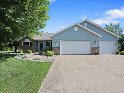 1725 Grizzly Ln, Sartell, MN, 56377