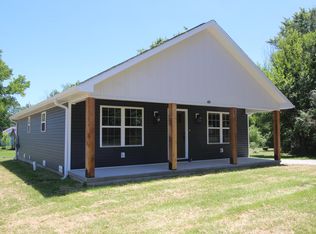 401 S Center St, Mountain Grove, MO 65711