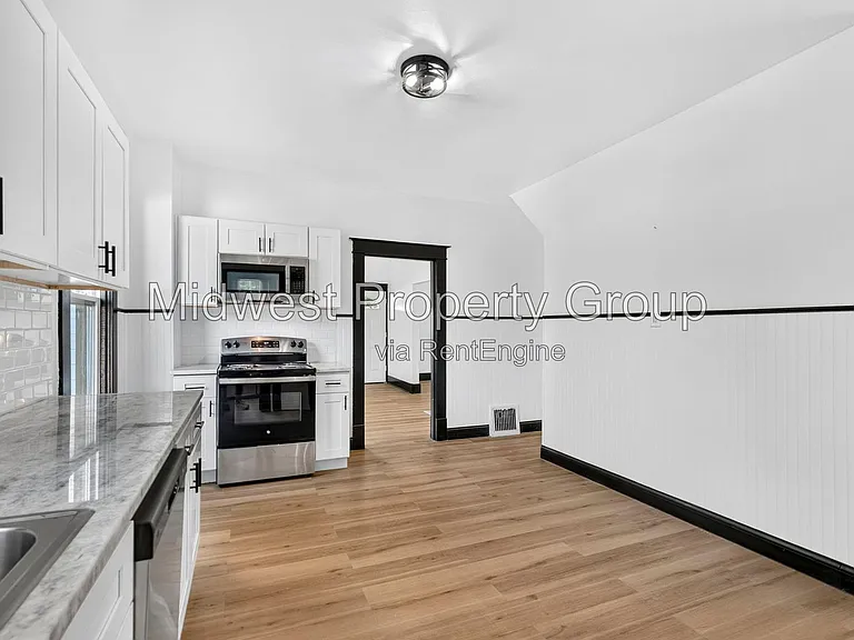11560 Old Halls Ferry Rd — Photo 12