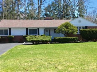 800 Melwood Dr NE, Warren, OH
