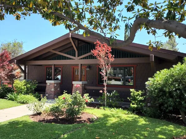 268 E Sierra Madre Blvd, Sierra Madre, CA 91024