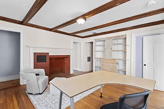 1st image of 80 Lafayette Rd #2