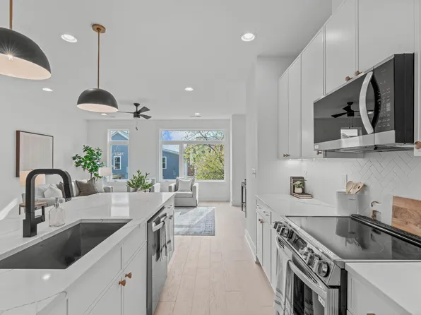 620 Rocky Knob Ct, Raleigh, NC 27610