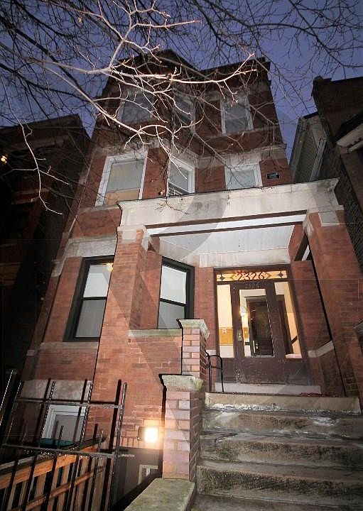 1st image of 2326 N Southport Ave #2326CH2