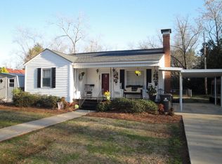 106 Calhoun St, Abbeville, SC 29620