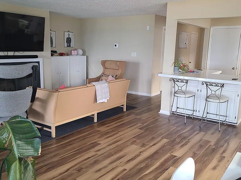 2828 Charlemagne Dr — Photo 5