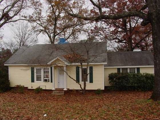 2nd image of 7556 Fielder Rd
