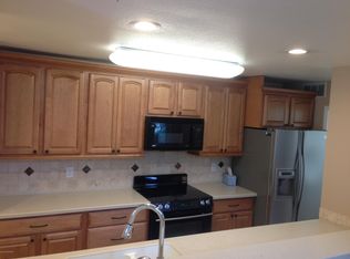 3601 Raspberry Rd APT 2B, Anchorage, AK 99502