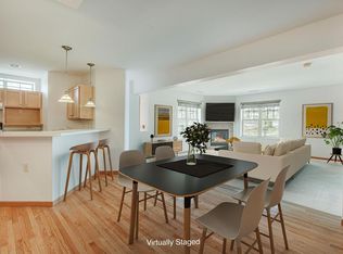 3037 Stratton Way #13, Madison, WI 53719