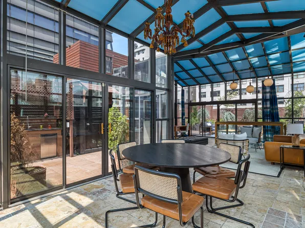 10 East 14th Street image 46 of 55