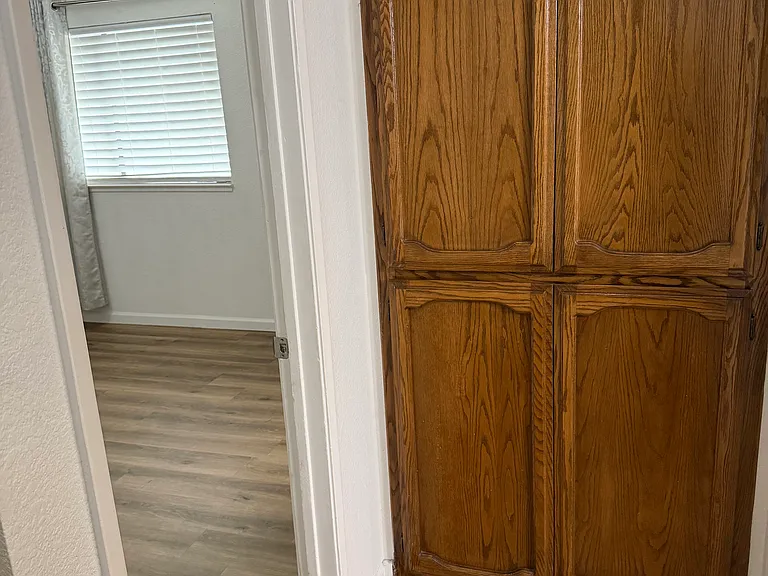1636 Montclair Dr — Photo 17