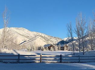 202 Chocolate Gulch Rd, Ketchum, ID 83340