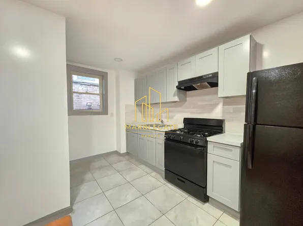 328 Osborne Ter #11L, Newark, NJ 07112