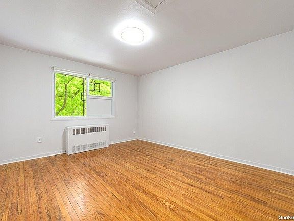 4th image of 21608 67th Ave Boulevard #Duplex