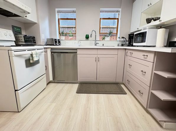 2 bedroom rental in Vancouver — photo 5