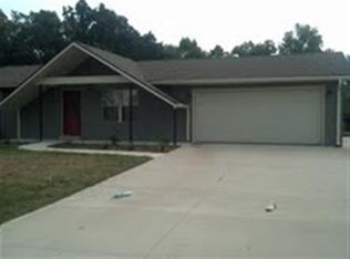 2225 Bainbridge Rd, Jackson, MO 63755