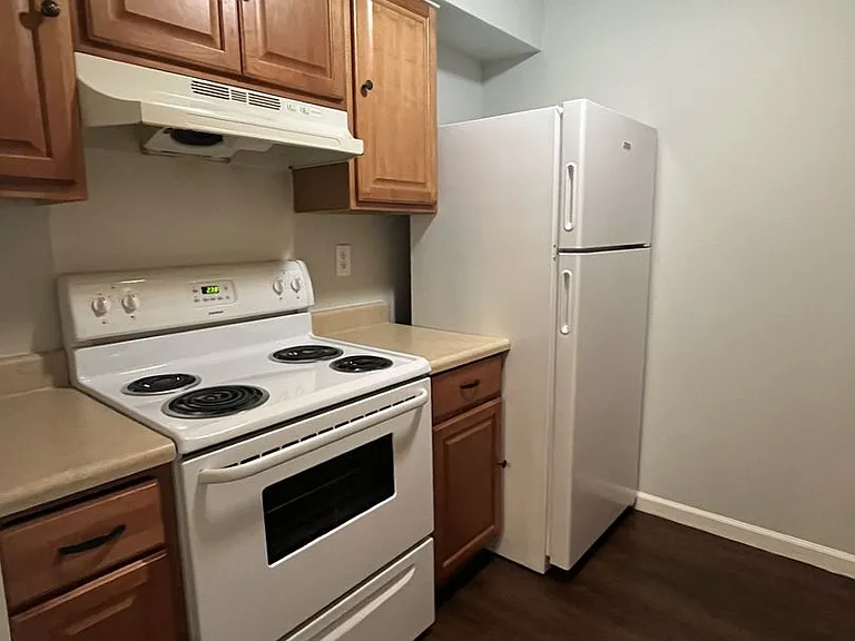 Foxfire West Apartments — Photo 42