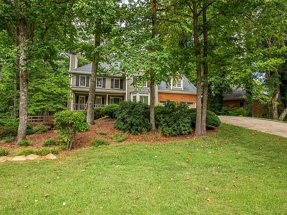4th image of 3242 Cobbs Farm Trl NW