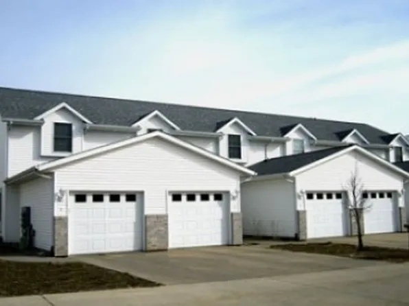 820 Magnolia Ln Unit 3, Marion, IA 52302